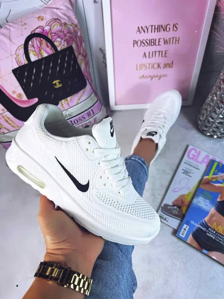 Marina - Nuove scarpe da donna